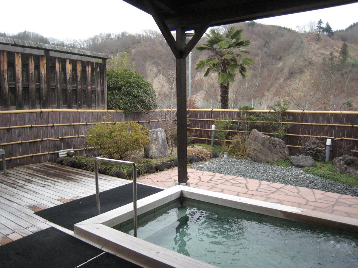 Resort Hotel Beyer จิจิบุ ภายนอก รูปภาพ